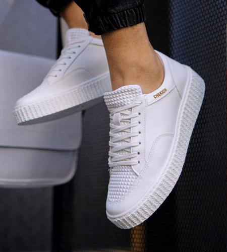 Ανδρικά λευκά Sneakers ανάγλυφο σχέδιο CH017W