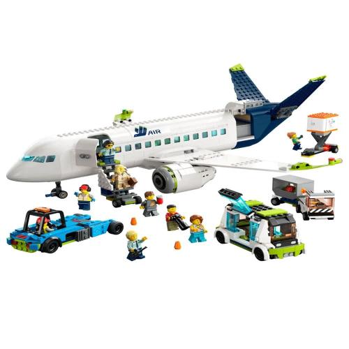 Επιβατικό Αεροπλάνο 60367 Συναρμολογούμενο 913τμχ 7 ετών+ Multicolor Lego