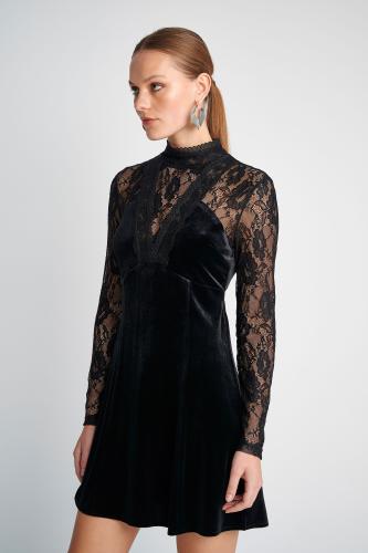 Φόρεμα βελούδινο με δαντέλα Black