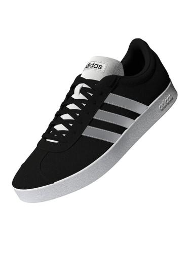 Παπούτσια adidas