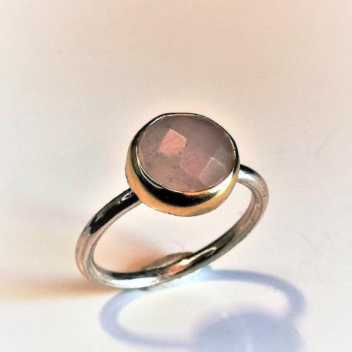 Rose Quartz Ring, Handmade Sterling Silver Ring with Natural Faceted Rose Quartz, Statement Dainty Ring Gift for Her, Rose Quartz Jewelry