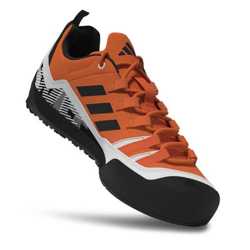 Παπούτσια πεζοπορίας adidas IE6901 Μαύρο