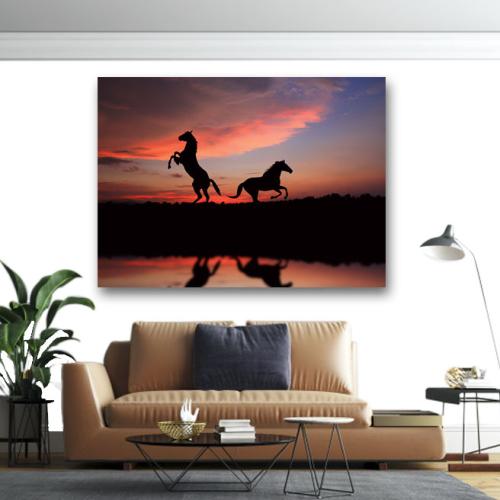 Πίνακας με Άλογα στο Ηλιοβασίλεμα 150x205 Τελαρωμένος καμβάς σε ξύλο με πάχος 2cm