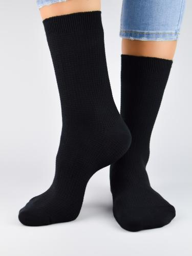 NOVITI Woman's Socks SB040-W-01