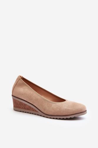 Women's beige Belli wedges