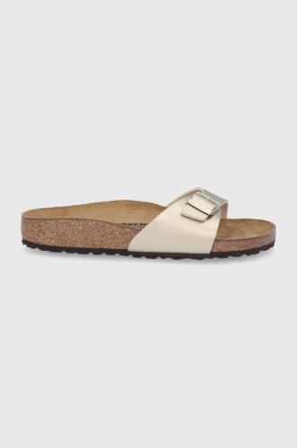 Παντόφλες Birkenstock γυναικείες, χρώμα: χρυσαφί